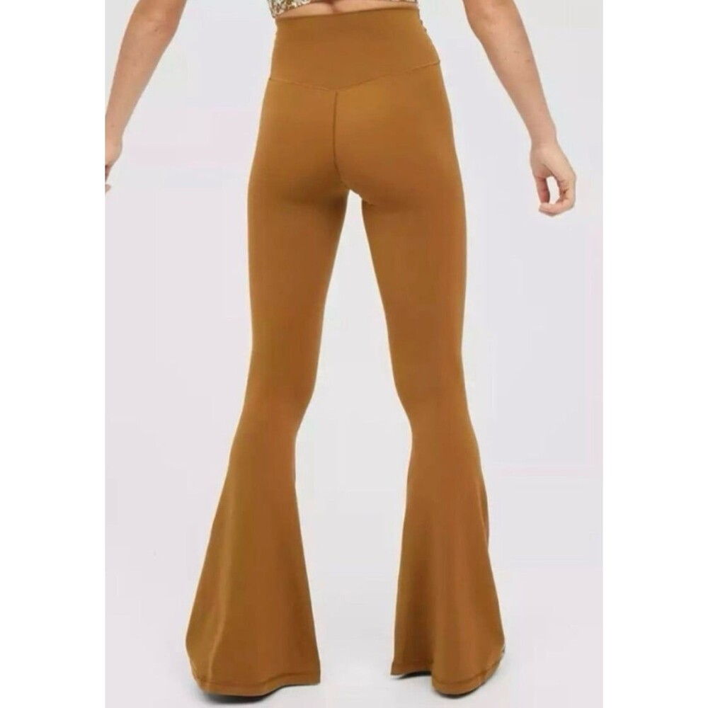 Aerie Offline Real Me Flare Leggings xs